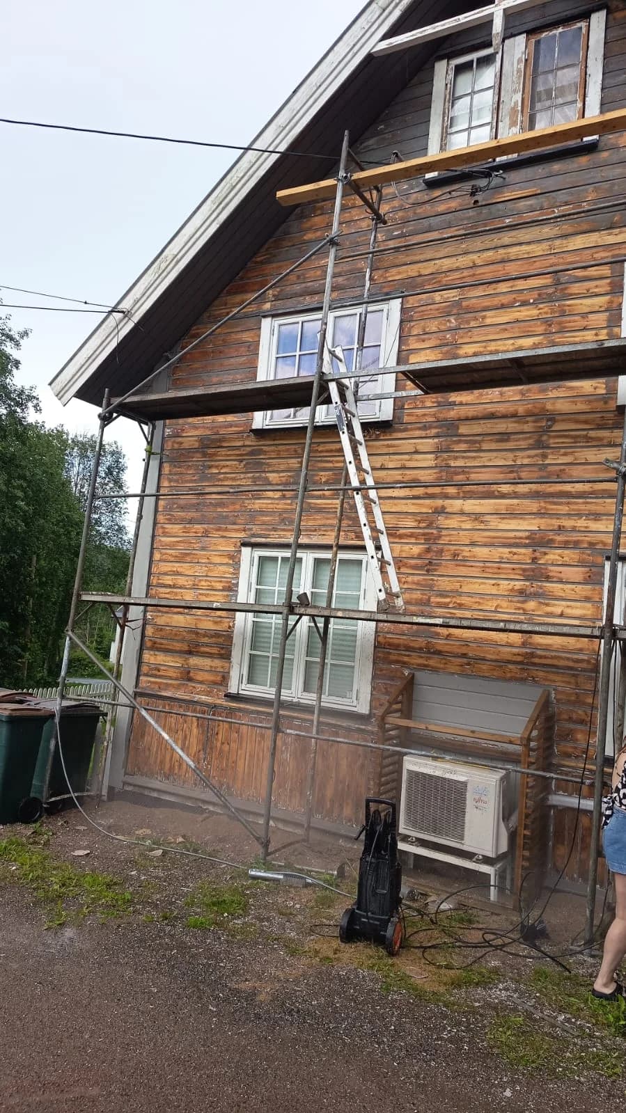 Oppfrisking av fasade levert av Powerpex Service AS